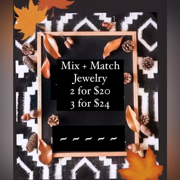 Gold + Plum Open Hoop Beaded Earrings - Picture 2 of 5